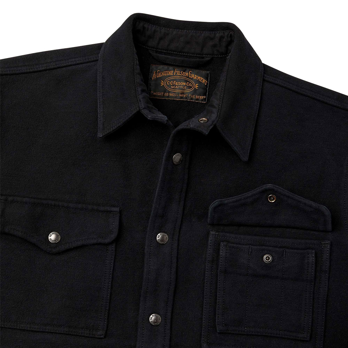 Filson Beartooth Camp Jacket Navy/Black to fend off chilly fall days in ...