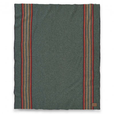 Pendleton Yakima Camp Blanket Throw Green Heather front Size: 137x168 cm