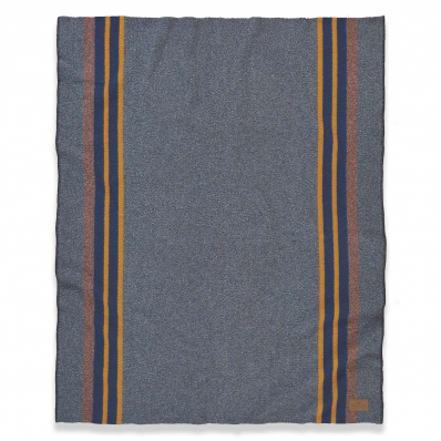 Pendleton Yakima Camp Blanket Throw Lake front Size: 137x168 cm