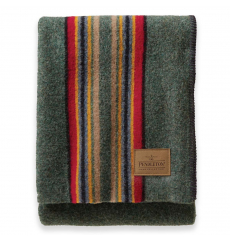 Pendleton Yakima Camp Blanket Throw Green Heather front Size: 137x168 cm