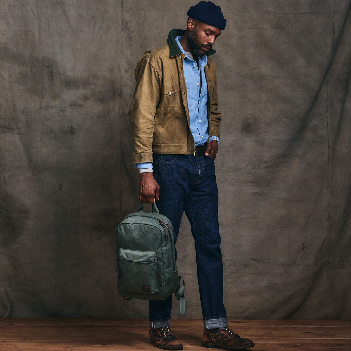 Filson Surveyor 25L Backpack Service Green, Full-featured and made from tough Cordura® nylon