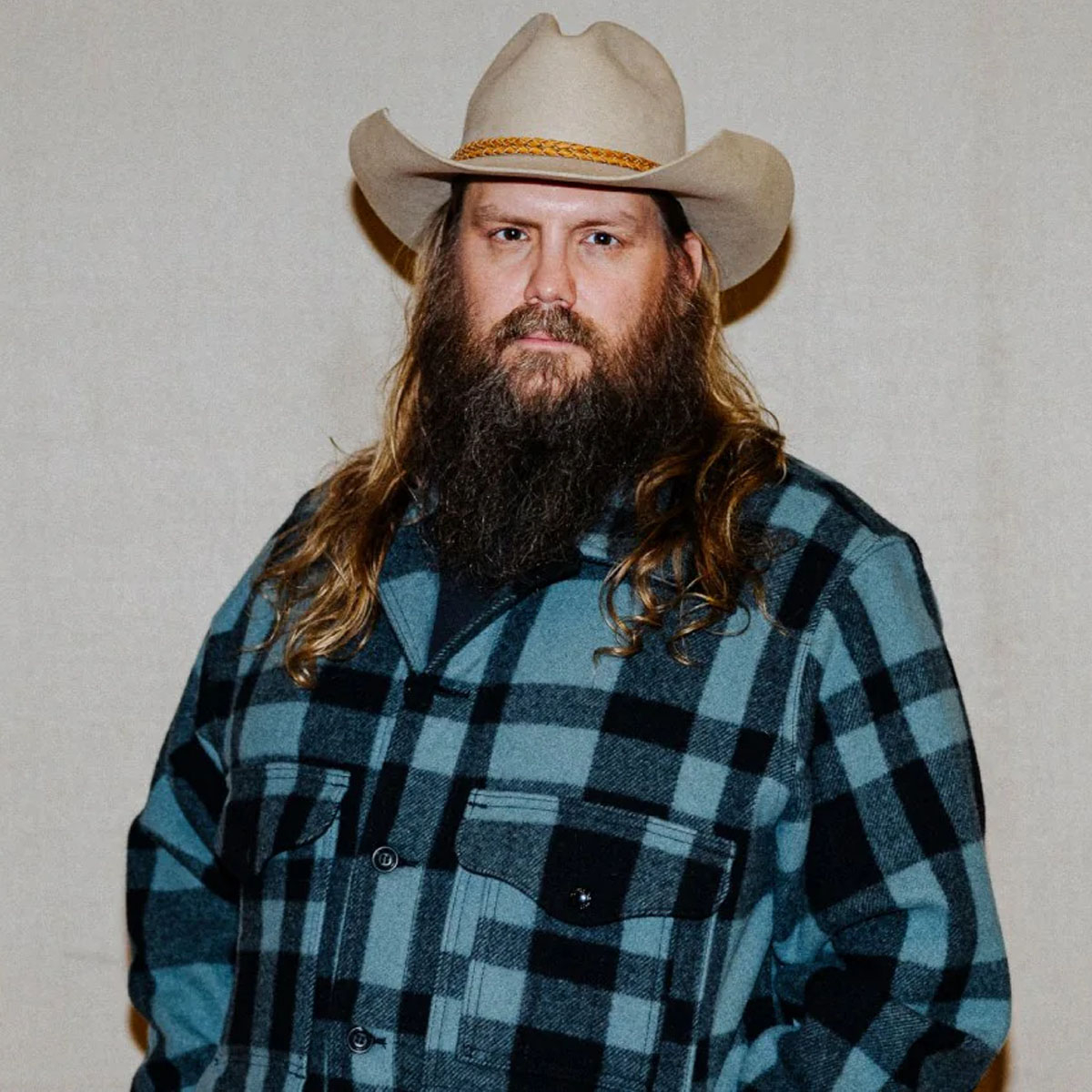 Filson Mackinaw Wool Cruiser Jacket Faded Blue/Black Heritage, here, worn by Chris Stapleton himself