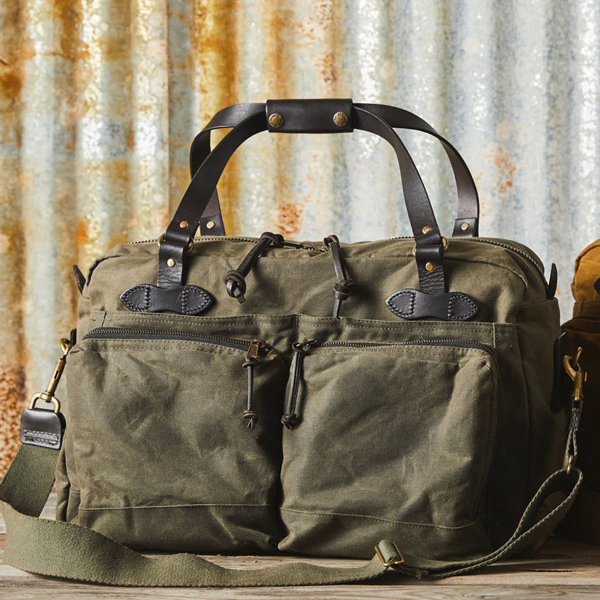 filson overnight bag