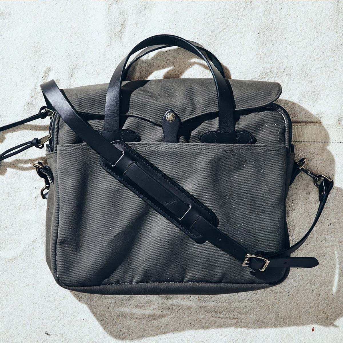 Filson Original Briefcase Cinder | perfect bag with style and character ...