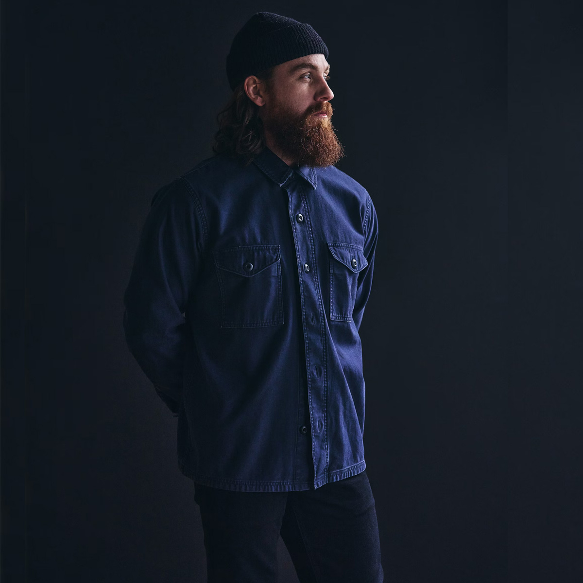 Filson Field Jac-Shirt Blue Mussel, A premium Jac-Shirt based on vintage military issue field jackets. Lightweight and exceptionally durable