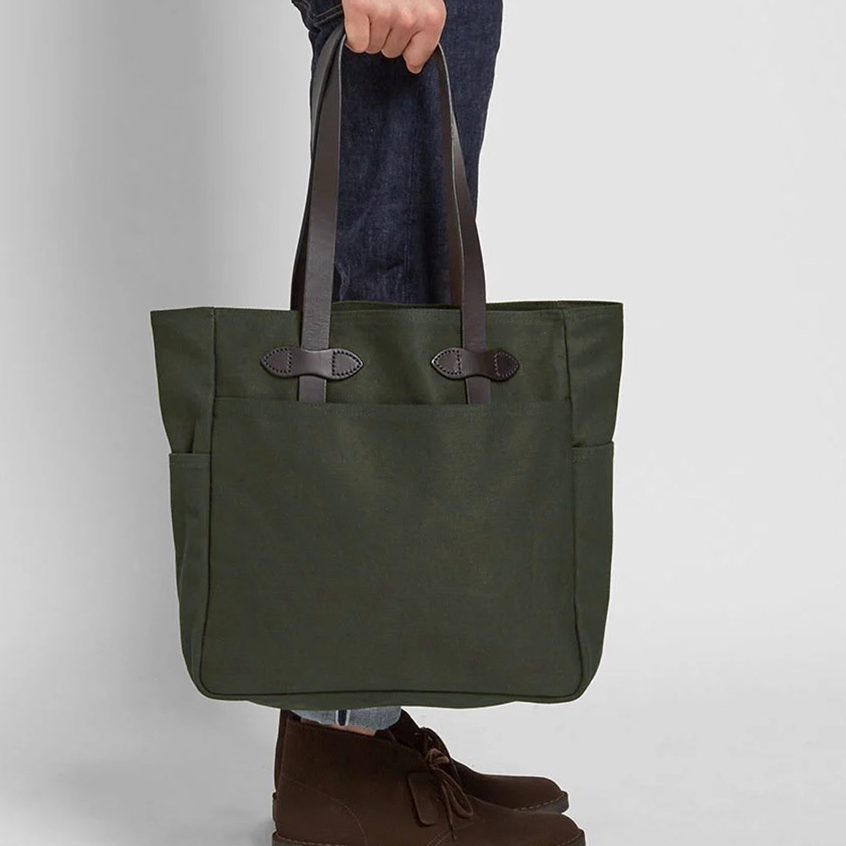 Filson Tote bag with zipper Otter Green, classic-looking shopper
