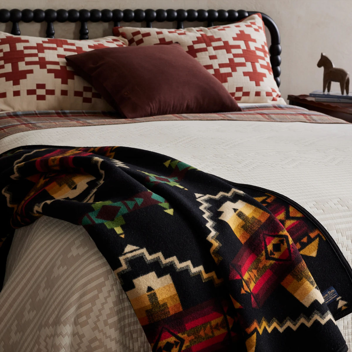 Pendleton Jacquard Napped Robes Collection, blankets perfect fordrape over a bed, for picnics, camping or curling up indoors