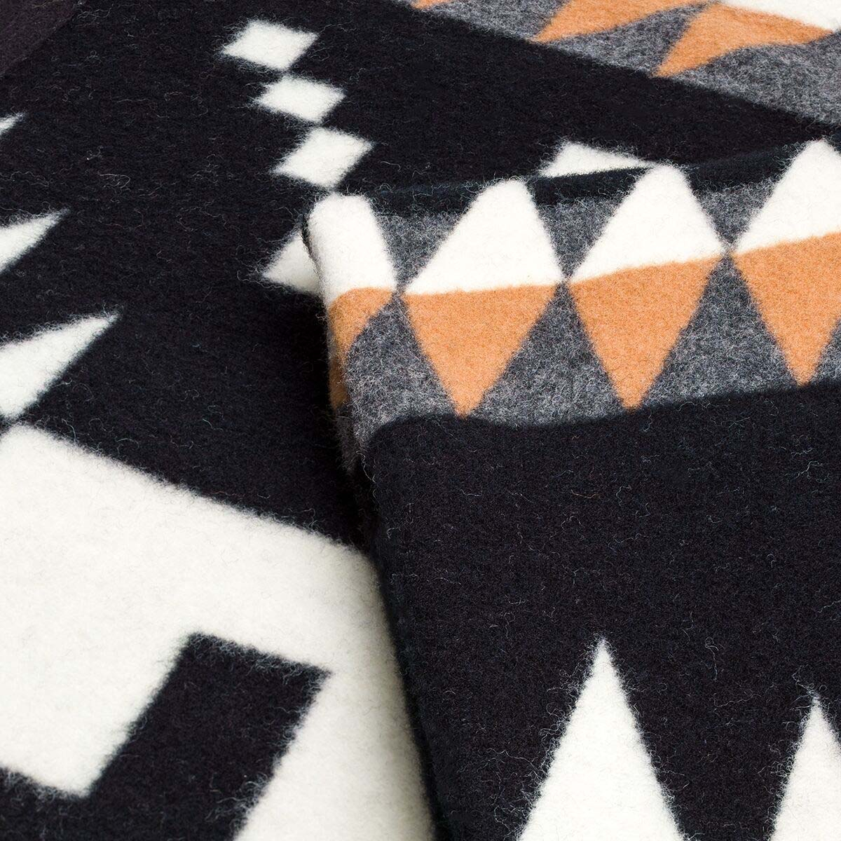 Pendleton Jacquard Napped Throw Blanket Spider Rock Black/White, Perfect blanket for chilly night