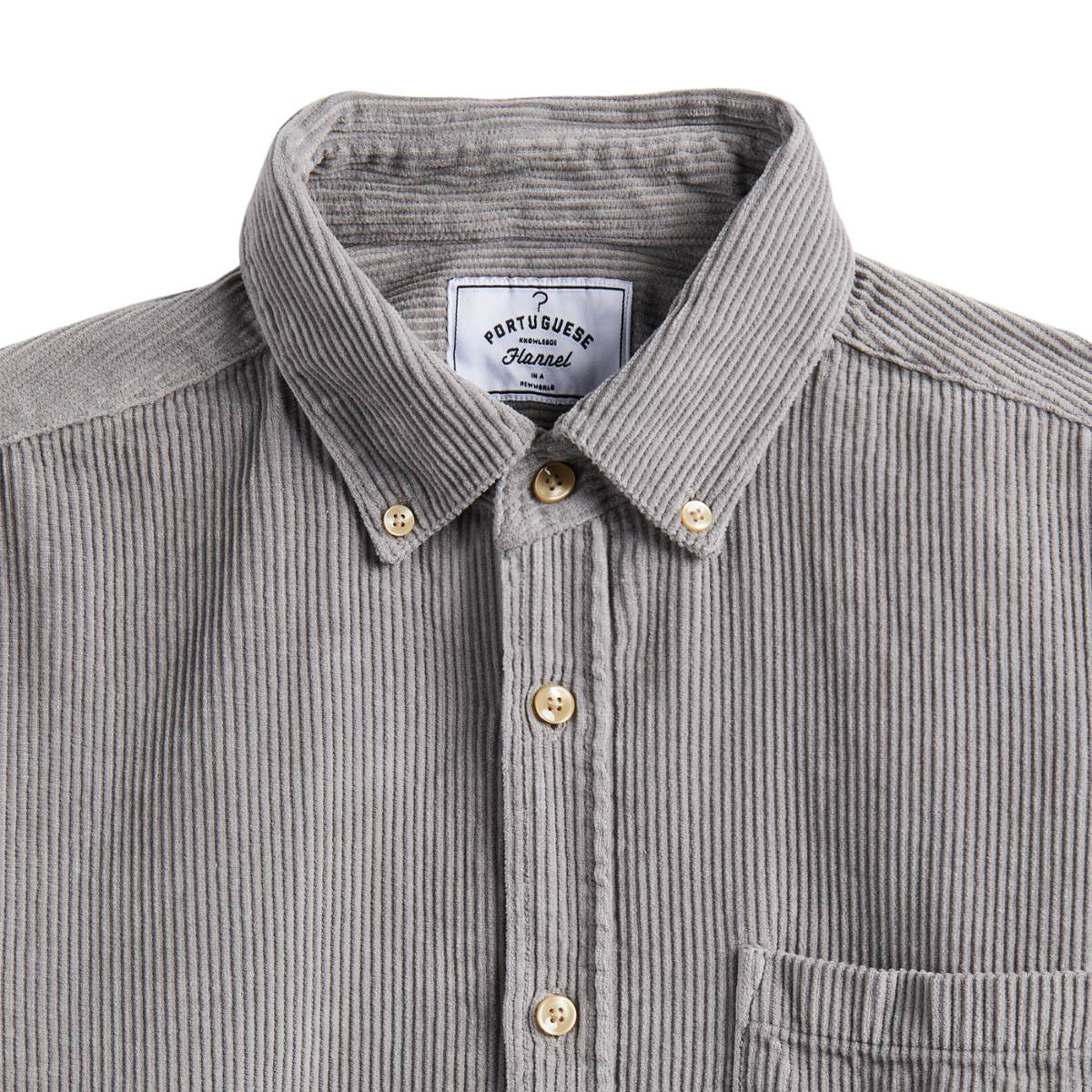 Portuguese Flannel Lobo Shirt Grey, made with the finest exclusive fabrics