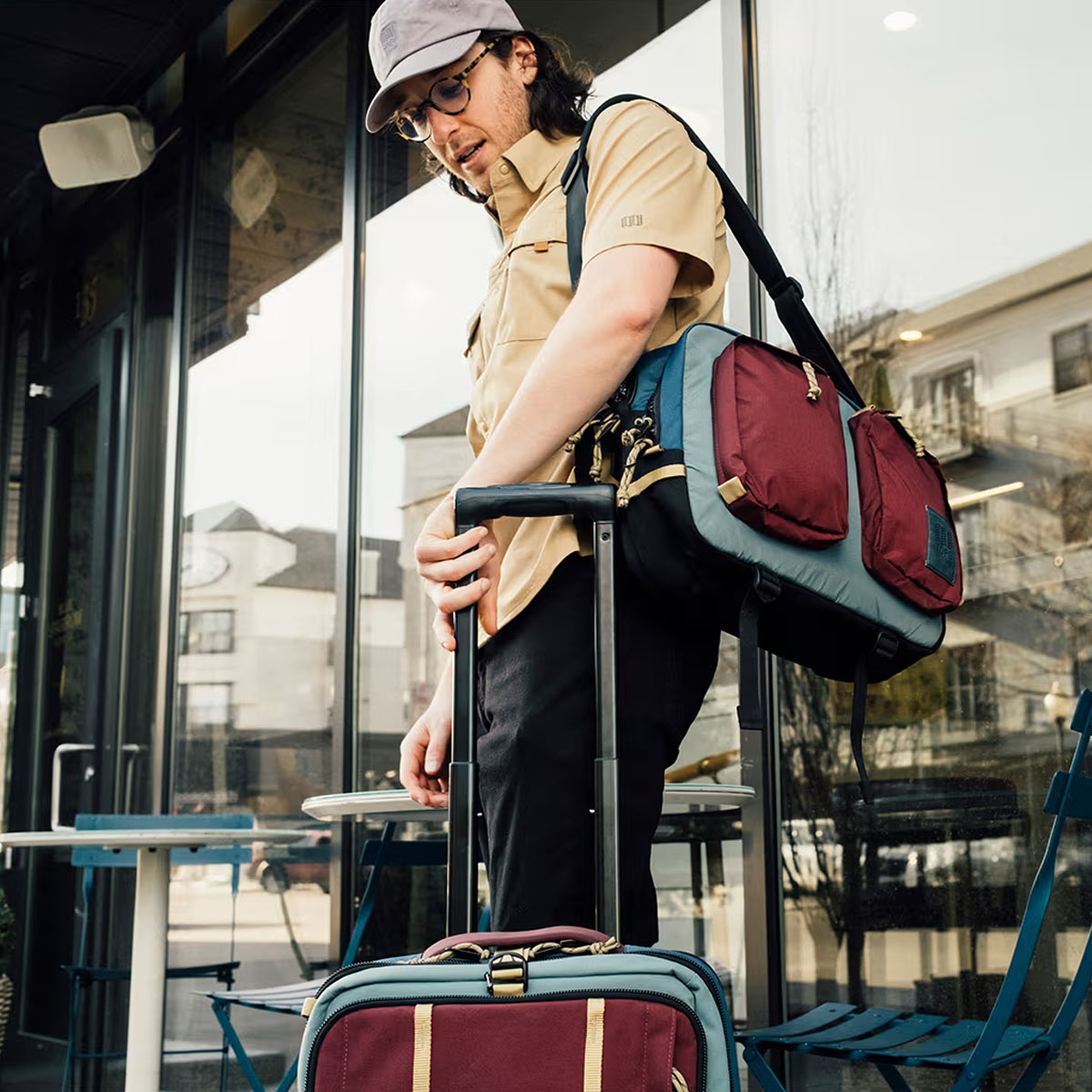 Topo Designs Global Briefcase Dark Denim/Burgundy, the perfect bag for everyday carry